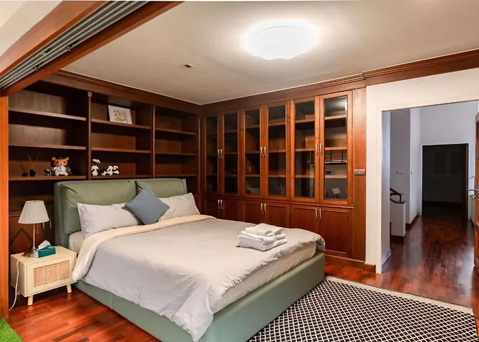 Thonglor 25 Noble House Villa