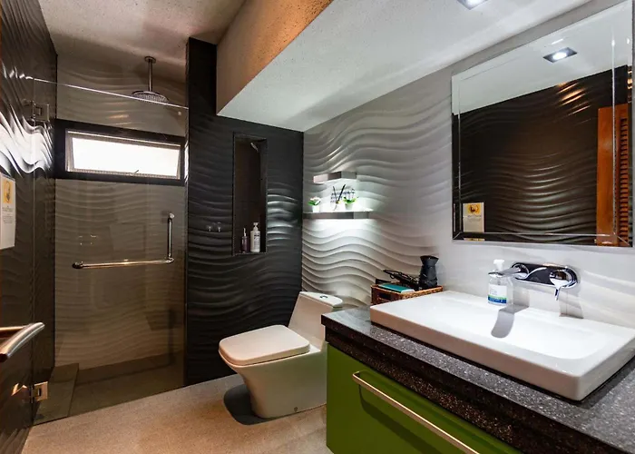 Thonglor 25 Noble House Villa